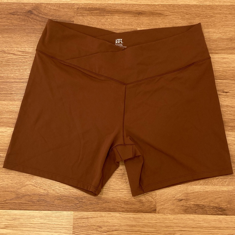 JoyLab Women's Rose-Chocolate Brown Bike Shorts